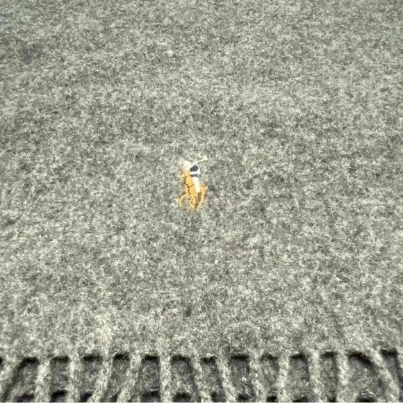 Polo Ralph Lauren grey lambswool fringe scarf - Picture 3 of 4